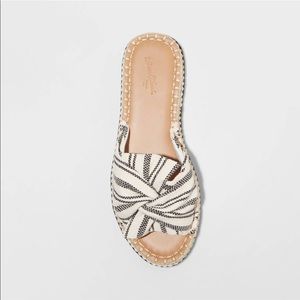 Women’s Knotted Sandals